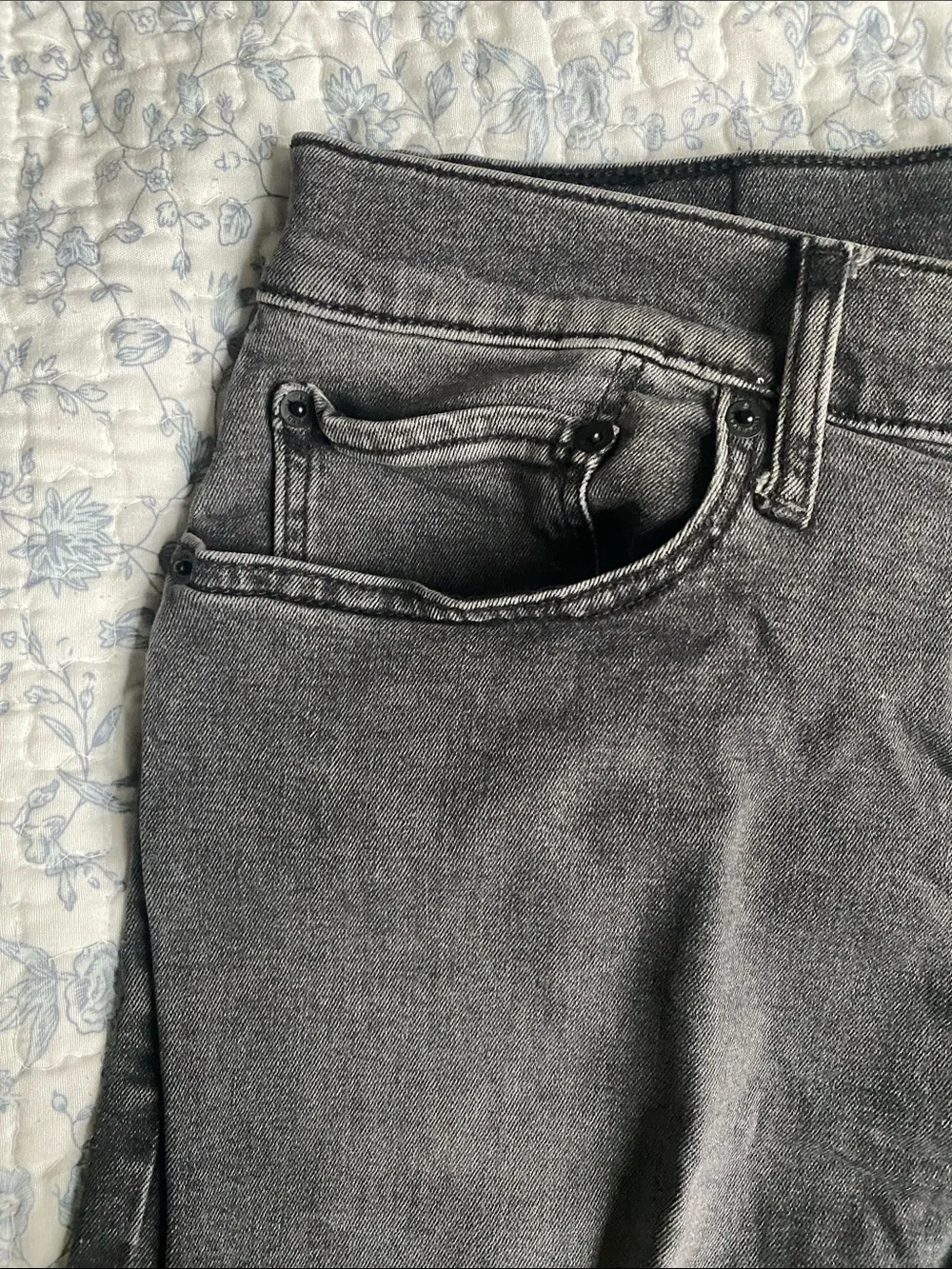 Lucky Brand Men's Washed Black Athletic Straight Jeans